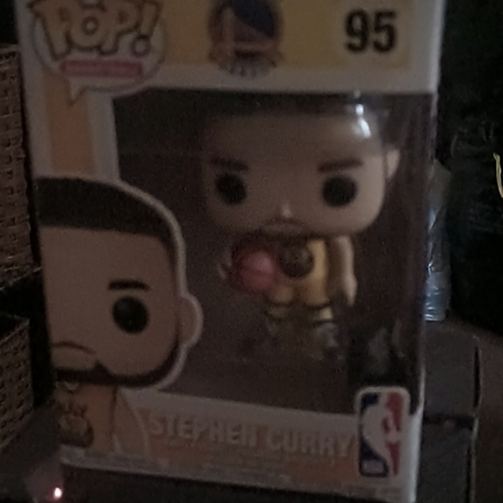 Stephen Curry Funko pop